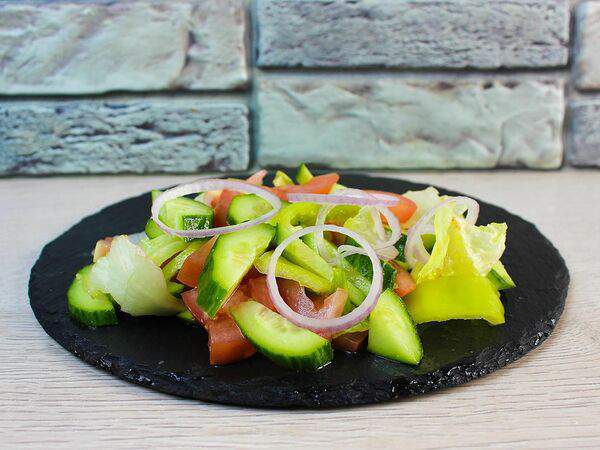 Bela Kava - Салат из свежих овощей