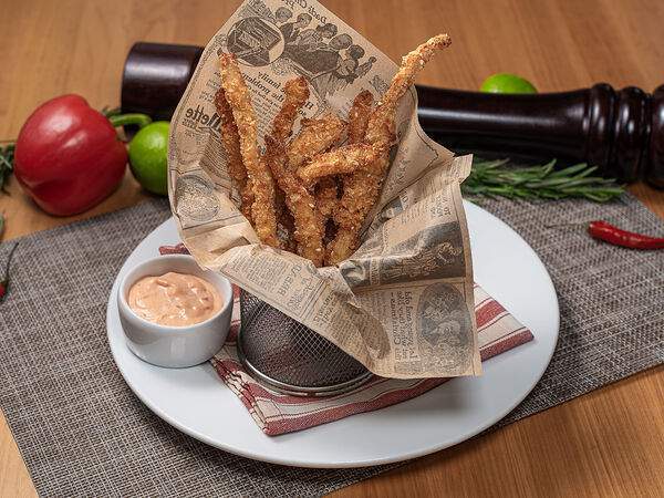 Ресторан Чеснок - Куриный хворост с соусом Спайс