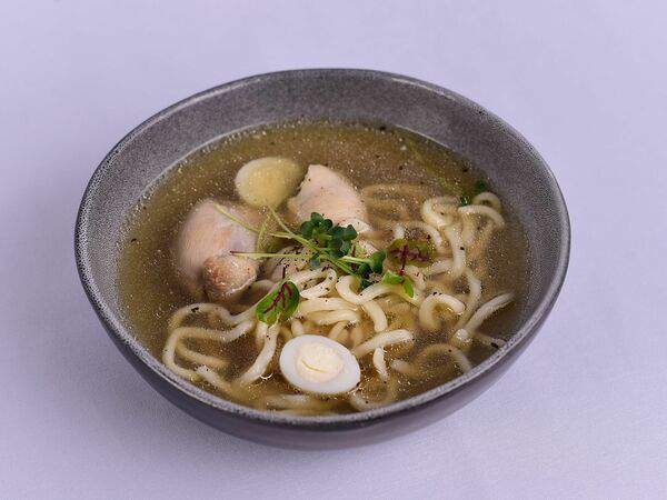 Fabrika - Куриный бульон с домашней лапшой