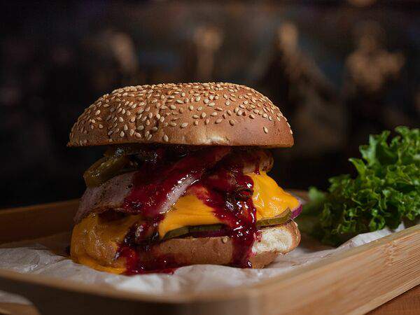 Летов - Бургер Команданте BBQ