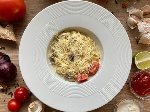 Two pizza - Паста с грибами