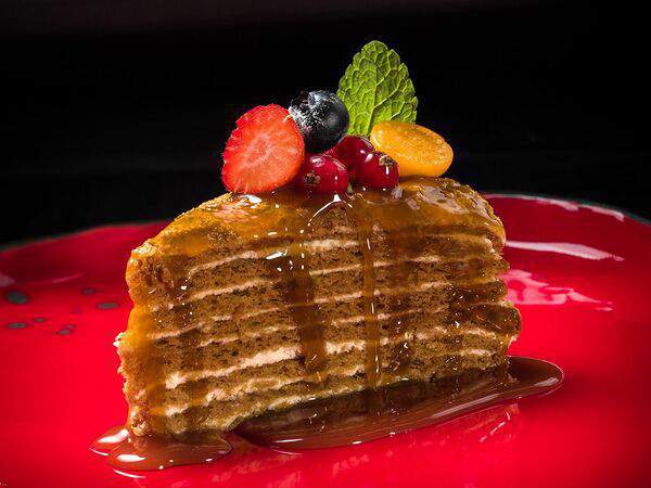 Luba - Медовик