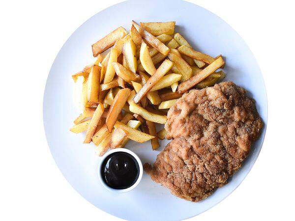 Дом еды - Куриный шницель с жаренной картошкой