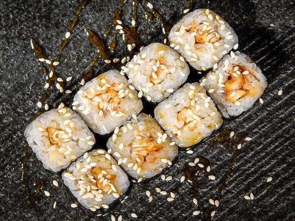 Sushi Life - Ролл Угорь