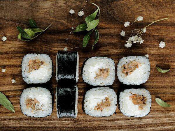 Foodmarket #FaceRoll - Ролл с лососем терияки и сливочным сыром