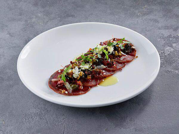 Sapori Di Italia - Карпаччо из говядины с трюфельной пастой