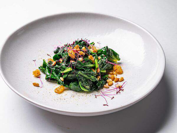 Клево - Шпинат с кедровыми орехами