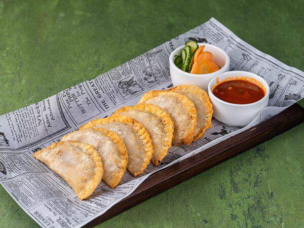 Моррис - Мини-чебуреки с мясом