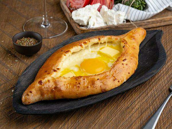 Агонь BBQ Ratskeller - Аджарский хачапури