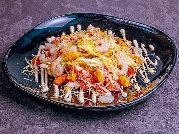 Суширолла - Салат Цезарь с креветками