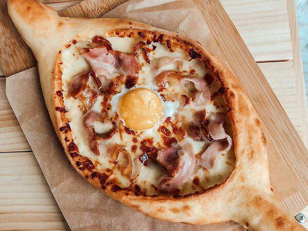 Чито - Хачапури с ветчиной