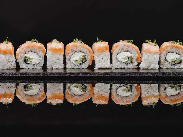 Такаши - Ролл Лосось-карамель