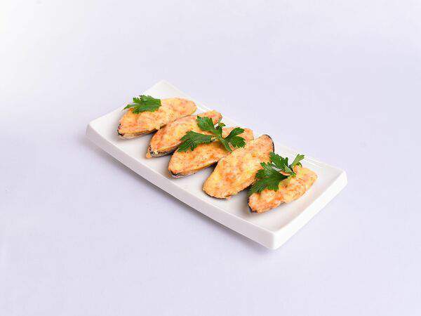 Самое популярное кафе - Мидии запеченные