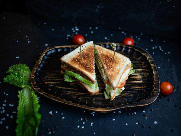 Кафе Арабелла - Английский клубный сэндвич