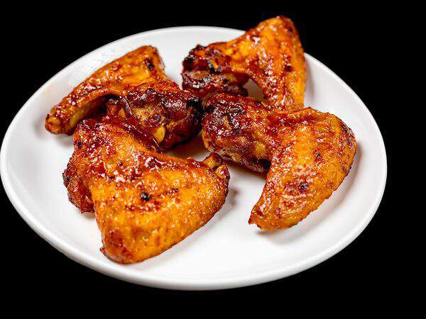 Wokmania - Куриные крылышки по-тайски