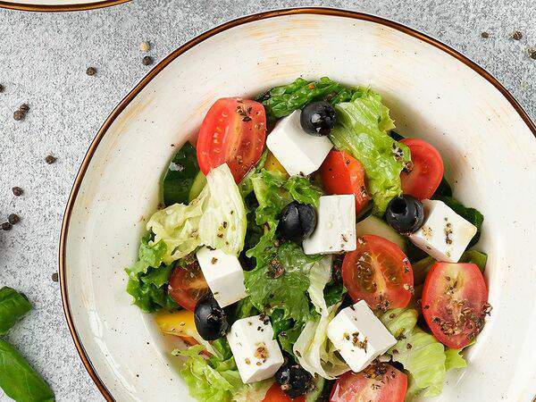 Wok Station - Салат Греческий