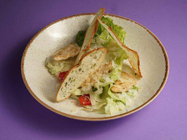 T-Cafe - Цезарь с курицей