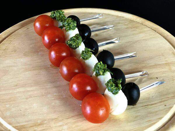 Fermer - Канапе Капрезе