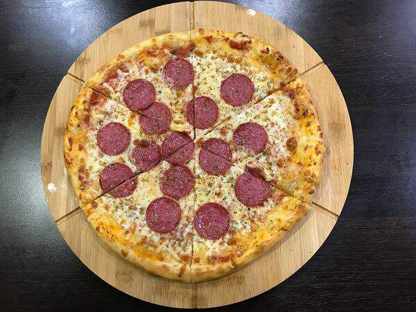 Панда - Пицца салями