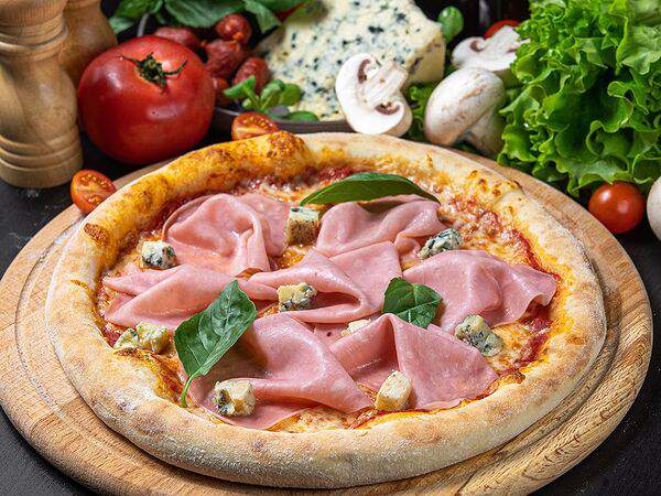 Yoshi Sushi & Mulino Pizza - Пицца Челентано