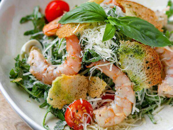 Winenot - Цезарь с креветками