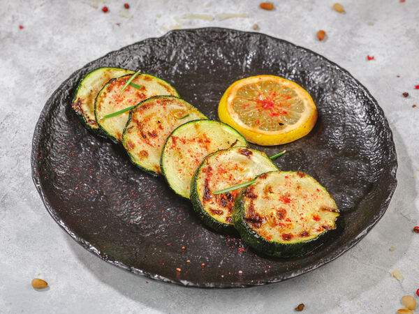 Урюк - Кабачки на гриле