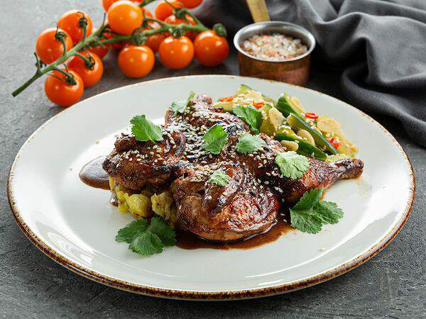 Jager Meet to Eat - Фермерский цыпленок корнишон с битыми огурцами