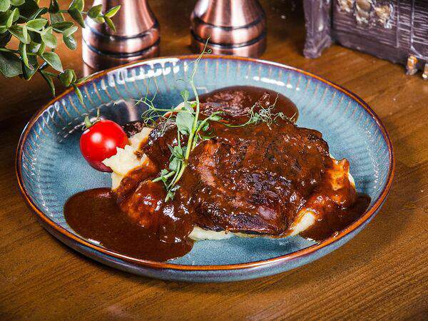 Мясной ресторан Ребро - Телячьи щечки