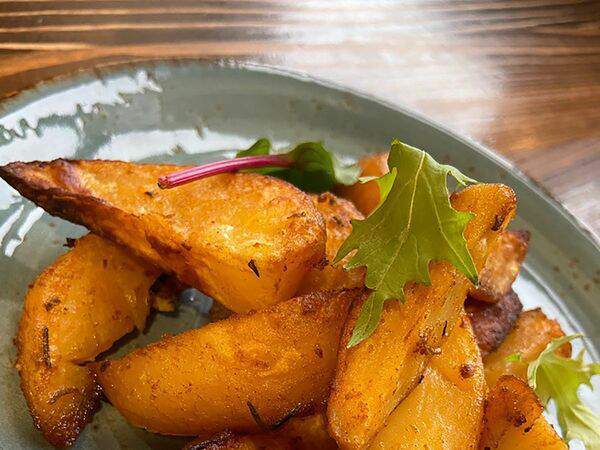 Ресторанчик старый город - Картофель печеный с травами