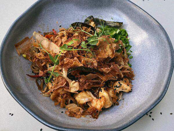 Мох - Соба с морепродуктами