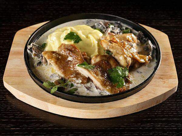 Harat's Irish Pub - Цыпленок Чкмерули