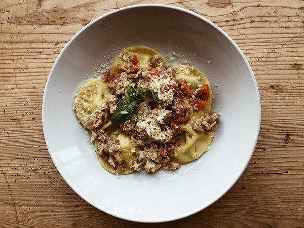 Как Мы Любим - Пиццерия - Равиоли с рикоттой, моцареллой и кроликом