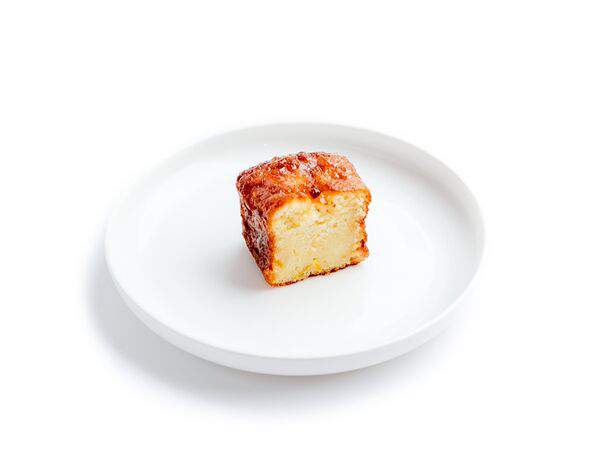 Cake & breakfast - Кекс апельсиновый (кусочек)