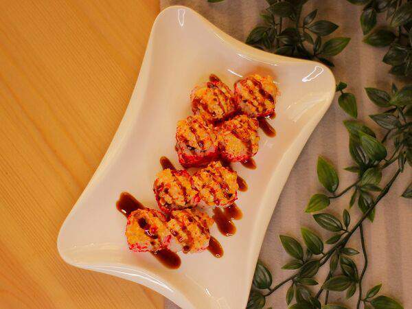 Yummy world - Запеченные роллы Дары семи морей