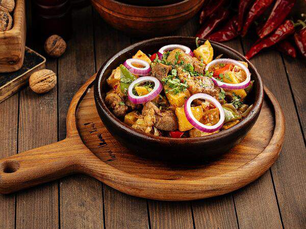 Ларисс Иванну Хачу! - Оджахури из баранины