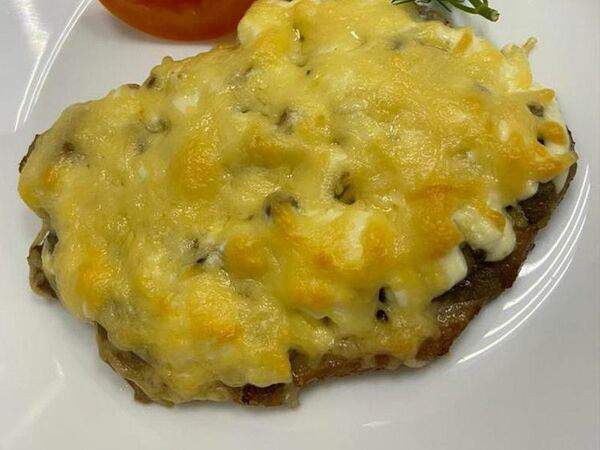 Маяк - Свинина с ананасами