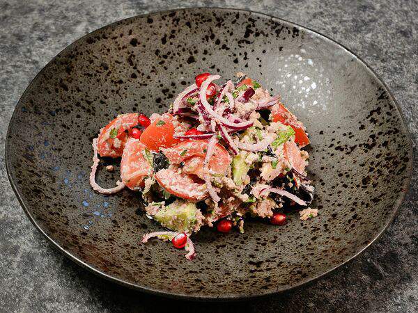 Грузинское бистро Ваха-Лавка - Салат Овощной по-грузински