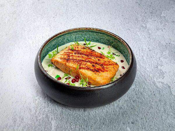 Port42 - Стейк из лосося гриль