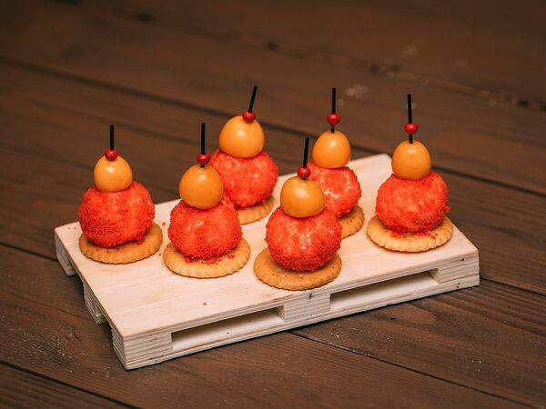 Canape 27 - Канапе сырные шарики в бархате