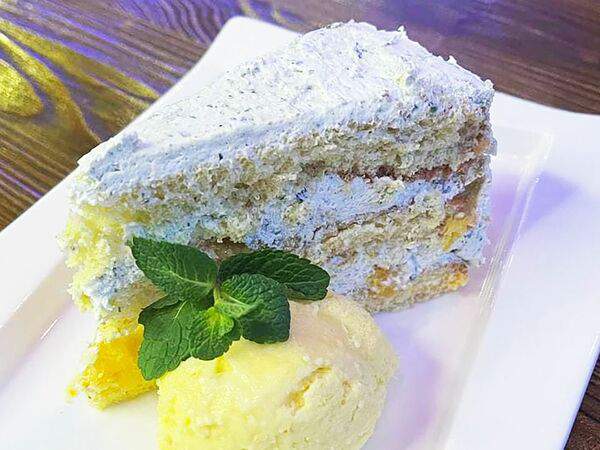 Praslin - Апельсиновый пирог с базиликовым кремом