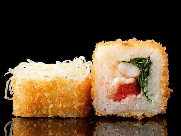 Sushi star & pizza - Горячий ролл Цезарь с креветкой