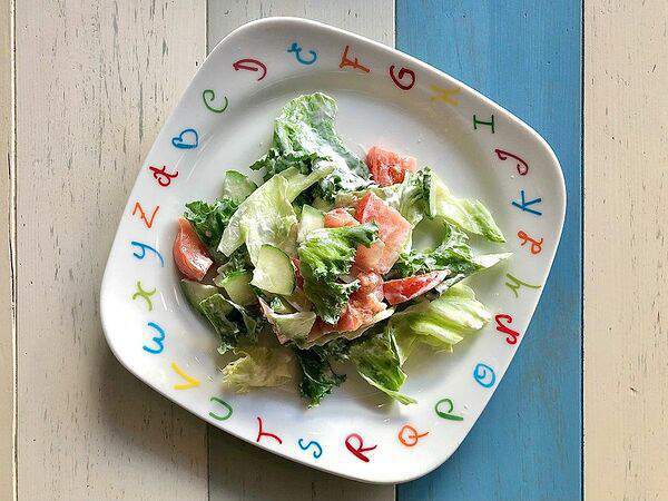 Eat Meet - Овощной салат со сметаной