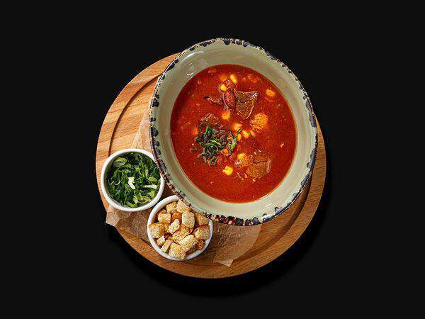 Olster Irish Pub - Пикантный мясной суп на тёмном пиве