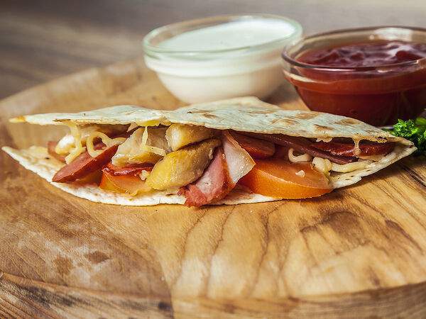 Bikers pizza - Кесадилья Американка