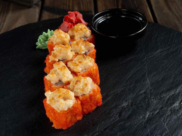 Крафт-кафе Вжарим - Ролл запеченный с лососем