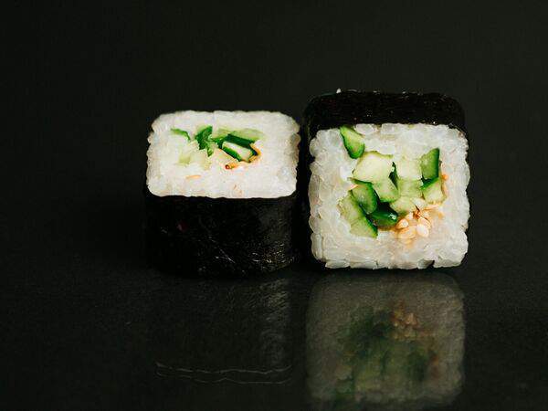 Wasabi - Ролл с огурцом
