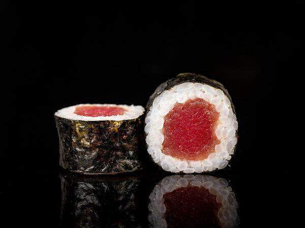 Mr. Ris - Ролл с тунцом