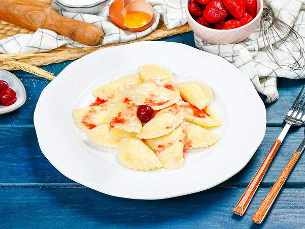 Пельменная - Вареники с вишней