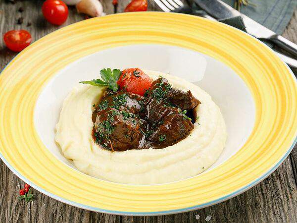 Grizzly Bar - Томленые говяжьи щечки