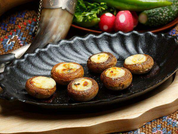 Тифлис - Шампиньоны запеченные в кеци